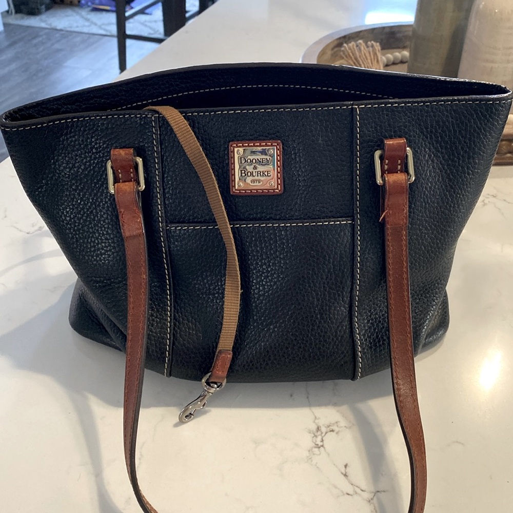 Dooney & Bourke small tote